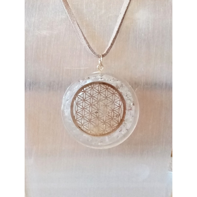 Pendentif orgone sélénite fleur de vie