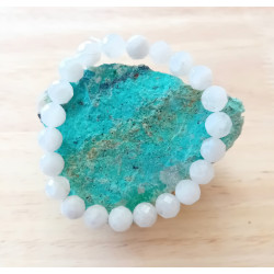 Bracelet pierre de lune facetté 8 mm